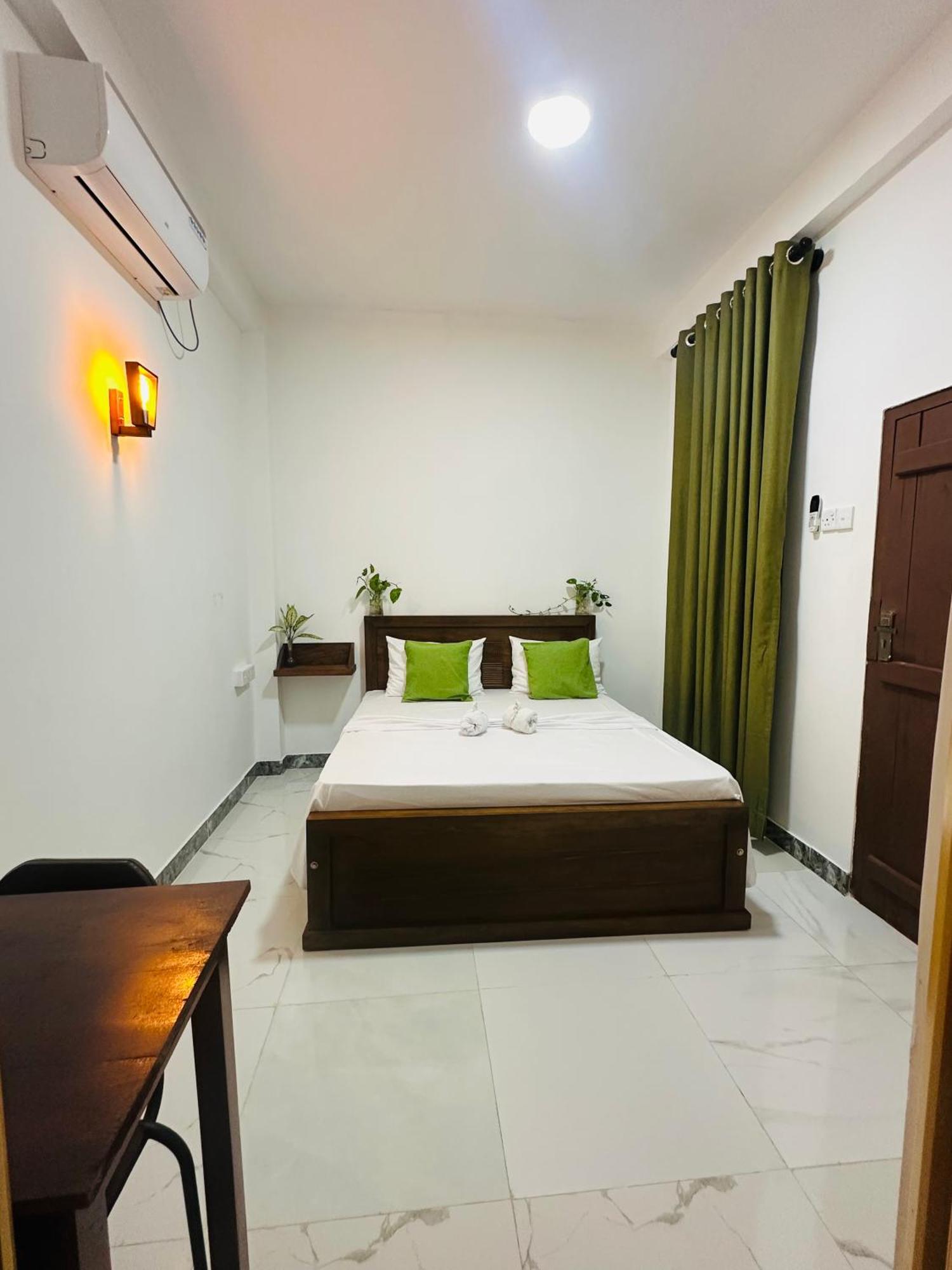 Jaya Villa - Near Airport Negombo Bagian luar foto