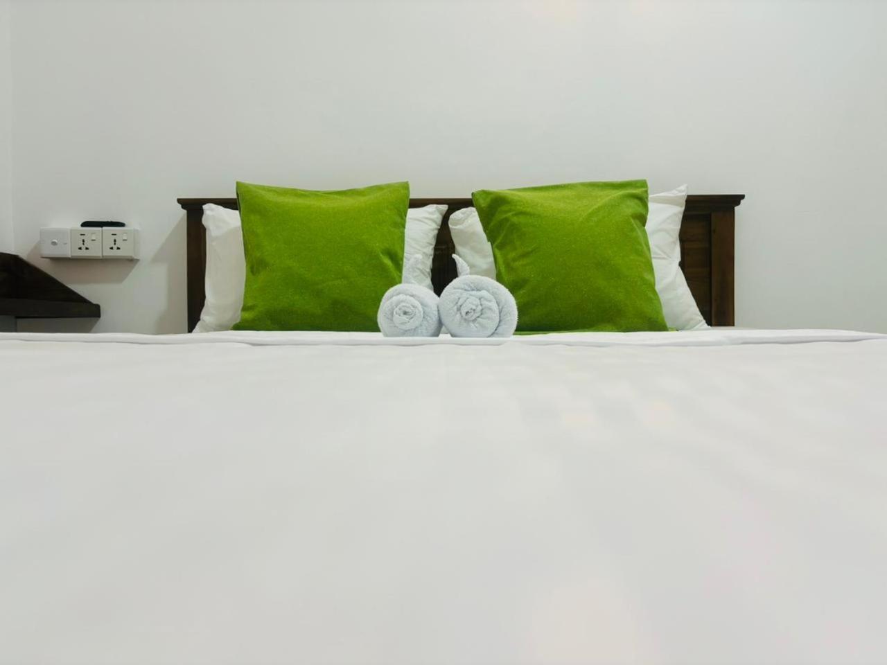 Jaya Villa - Near Airport Negombo Bagian luar foto