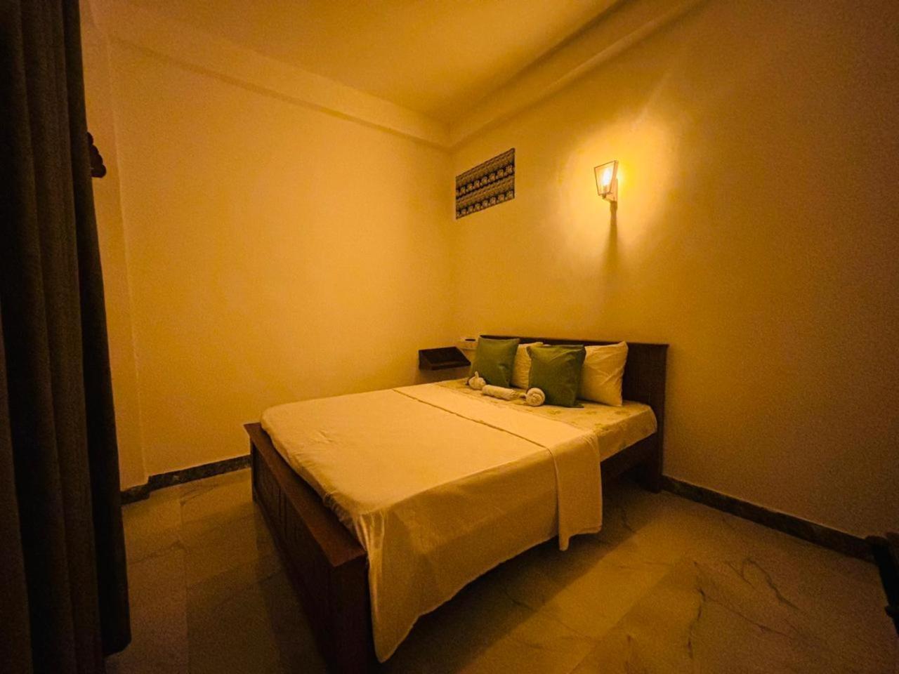 Jaya Villa - Near Airport Negombo Bagian luar foto